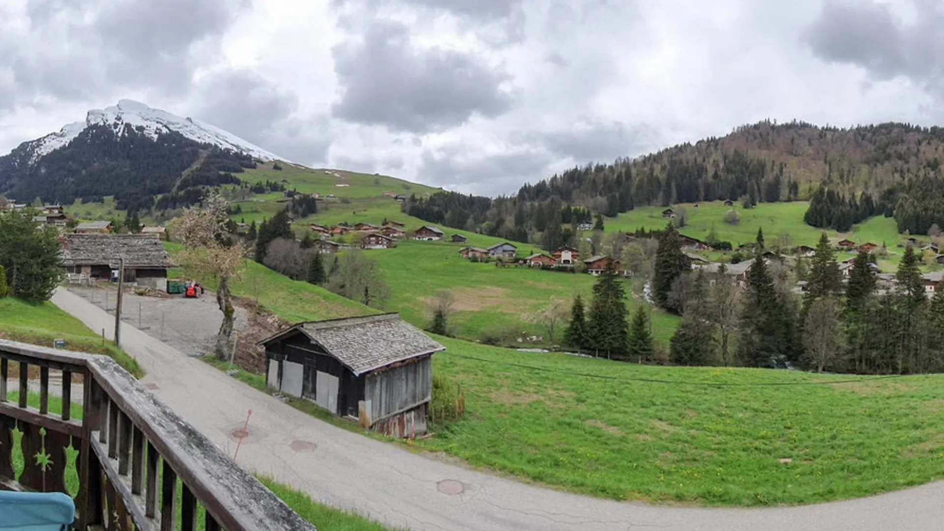 Demi-Chalet A La Clusaz, 6 Pers, 3 Ch, Cheminee, Parking, Animaux Ok - Fr-1-818-27 Francie